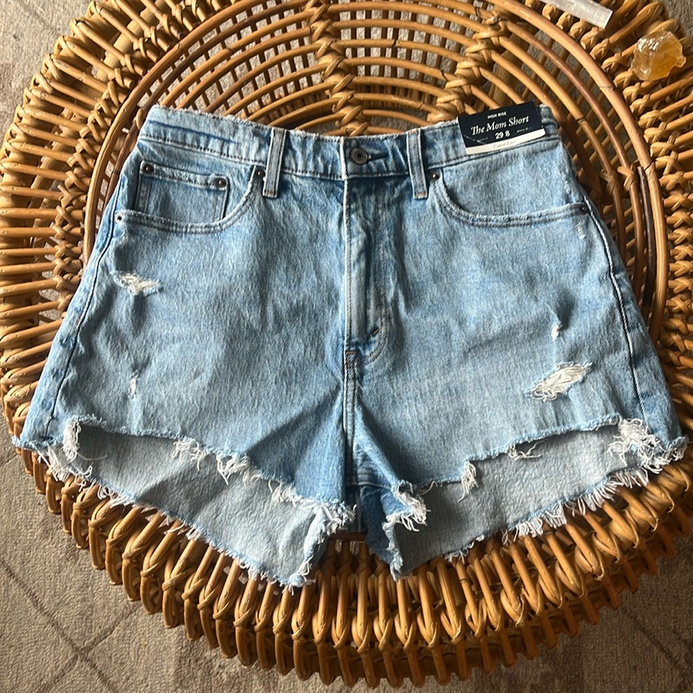 *New* Abercrombie & Fitch Mom Short, Curve